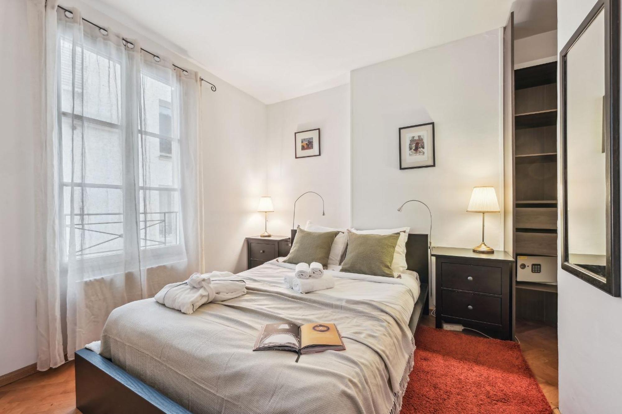 Eiffel Tower & Hotel Des Invalides - 1Br - Cityapartmentstay Paris Eksteriør bilde